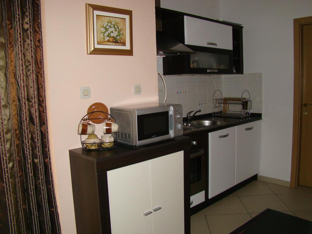 Apartments Buturic Sali Room photo